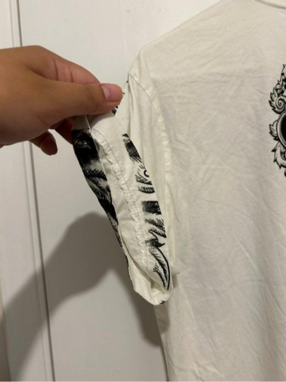 Affliction white & black tee - Picture 9 of 10